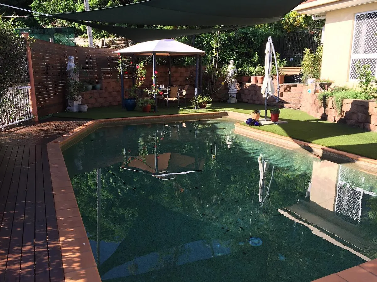 Hideaway On Hillview Apartment Cairns Australia