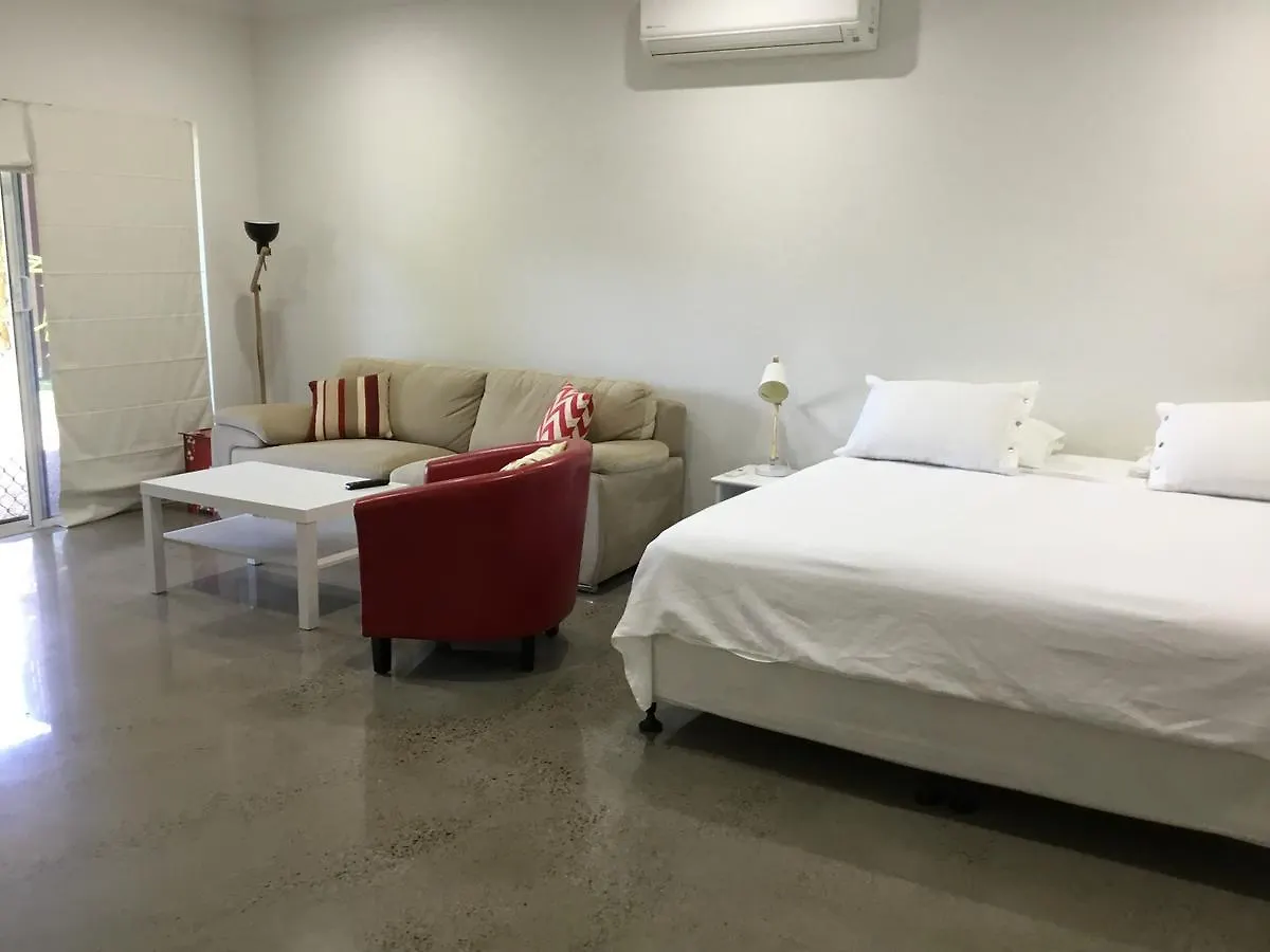 Hideaway On Hillview Apartment Cairns